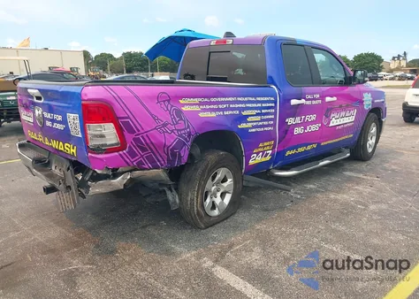 2022 Ram 1500 Big Horn 4X2 6'4 Box z USA, uszkodzony, nr VIN 1C6RREBT2NN113936